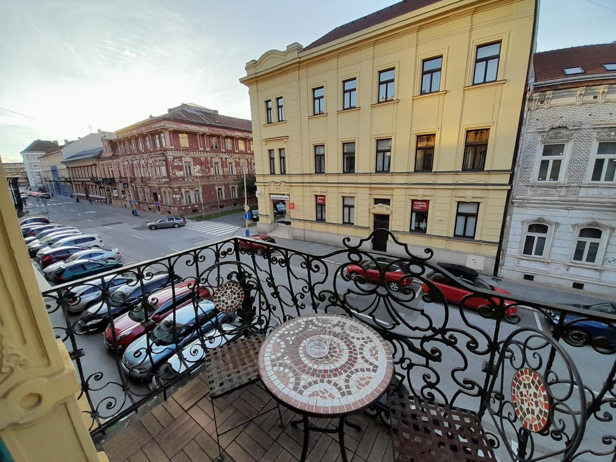 Entrez Apartment 3 - Historical Centre Caşonia Cameră foto
